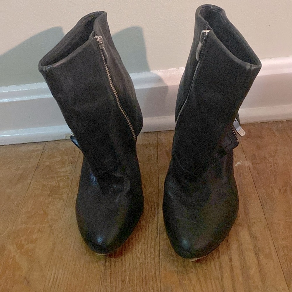 Vince Camuto fold over heeled booties